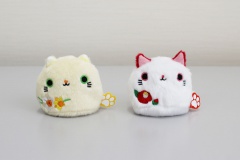 ねこだんご（スイセン／つばき）